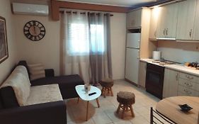Apartment Near The Sea, Volos